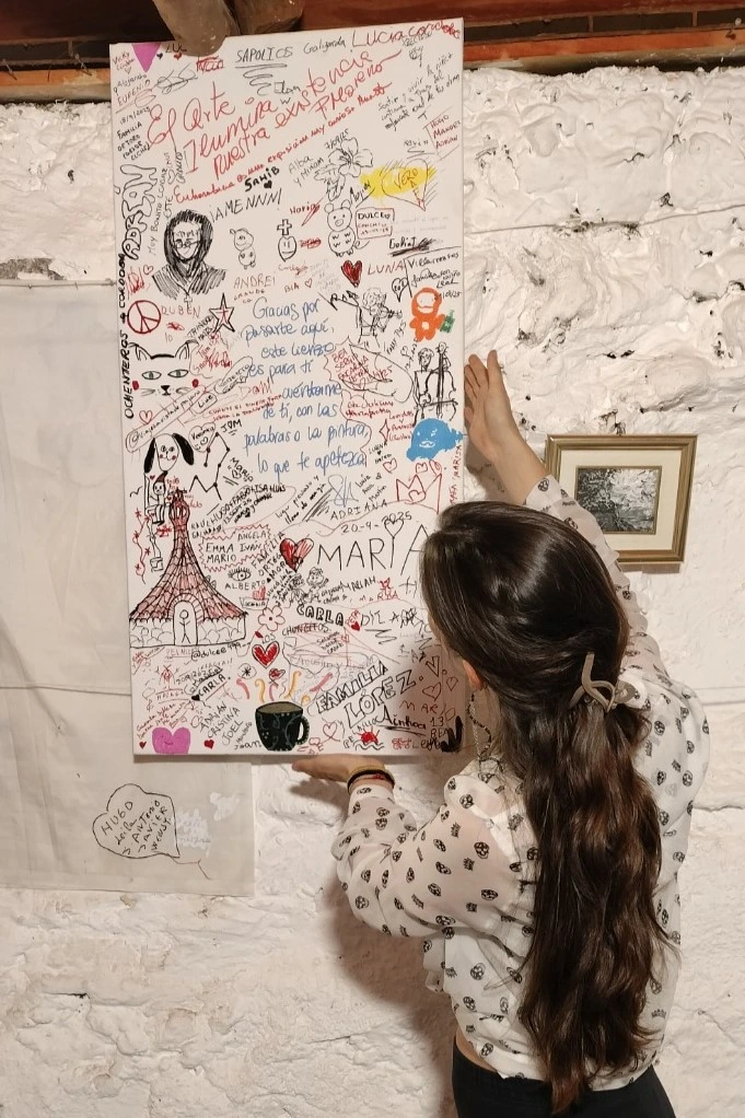 artist sofia syamhope thanks the art public